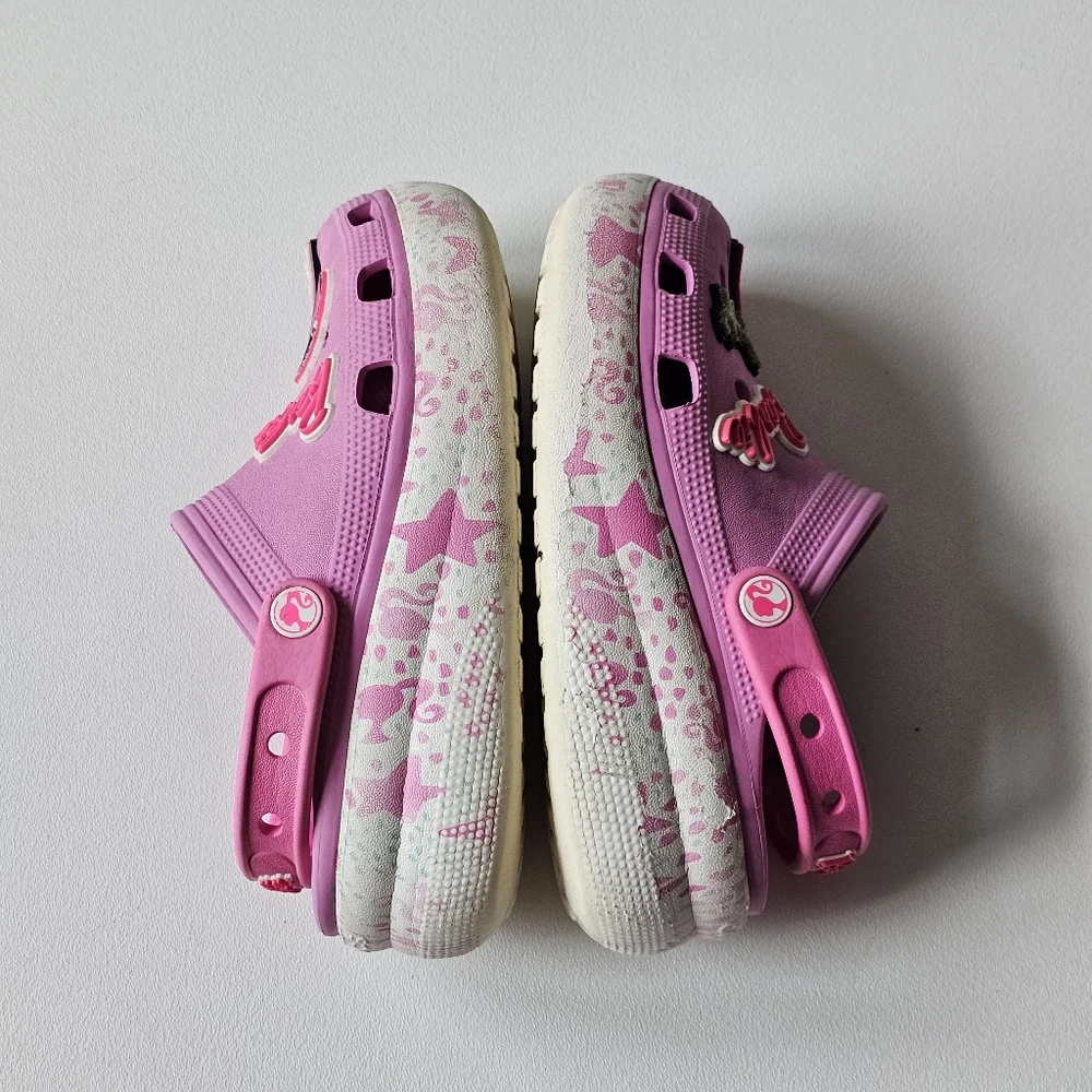 🎀 Crocs Barbie Platform Clogs Kids J3 Pink Jibbitz Charms Limited Edition